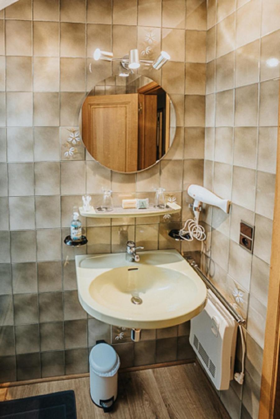 Le Refuge De Kila Bed & Breakfast Waimes Ngoại thất bức ảnh